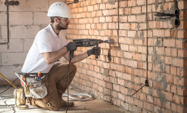 3 Construction Cleanup Hazards That Workers Often Overlook