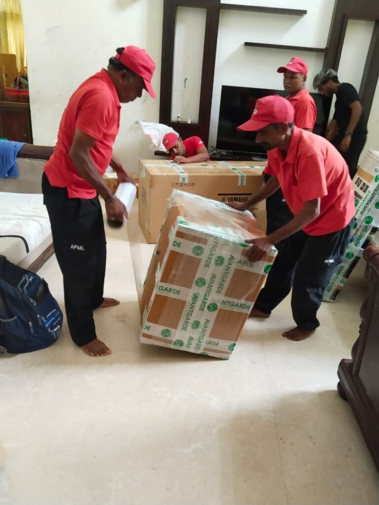 home movers in Singapore