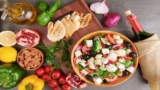 Mediterranean Diet vs. Keto: The Right Diet for Weight Loss