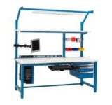 How to Design a Lab Workbench Around Equipment and Operator Needs?