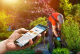 Top 5 Lawn Care Business Apps to Use With QuickBooks